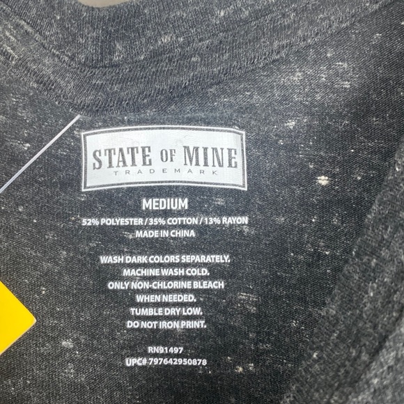 Talk Birdie to Me Graphic T-Shirt - Picture 4 of 8